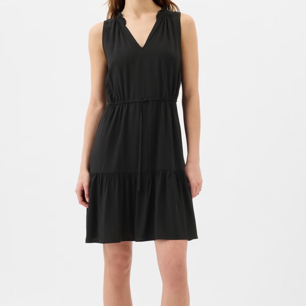 Gap Sleeveless Split Neck  Dress